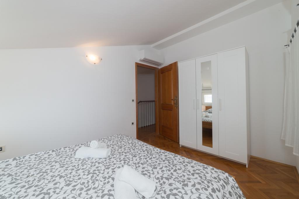 Seaside Apartment Барич-Драга Экстерьер фото