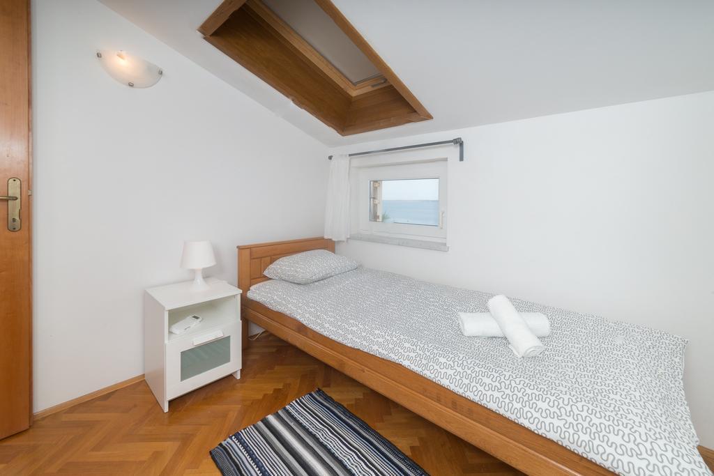 Seaside Apartment Барич-Драга Экстерьер фото